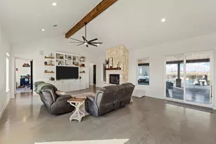353 Willow Moon Ranch Rd, Crawford, TX 76638 - Photo 3