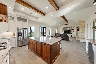 353 Willow Moon Ranch Rd, Crawford, TX 76638 - Photo 9