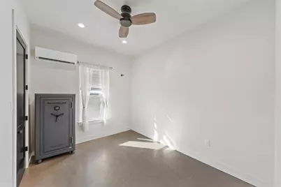 353 Willow Moon Ranch Road, Crawford, TX 76638 - Photo 17