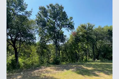 1236 Kelpie Court, Fort Worth, TX 76111 - Photo 3