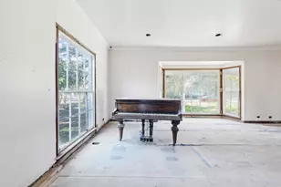 404 Forrest Ave, Cleburne, TX 76033 - Photo 5