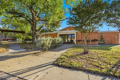 116 N Clark Street, Burleson, TX 76028 - Photo 7