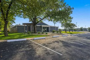 116 N Clark St, Burleson, TX 76028 - Photo 1