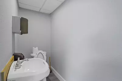 116 N Clark Street, Burleson, TX 76028 - Photo 35