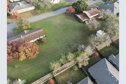 319 Allen Drive, Justin, TX 76247 - Photo 5