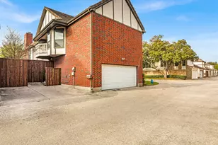 17055 Vinland Dr, Addison, TX 75001 - Photo 3