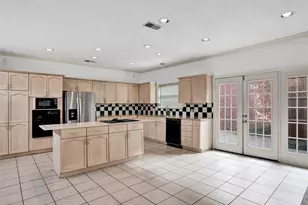 17055 Vinland Dr, Addison, TX 75001 - Photo 11