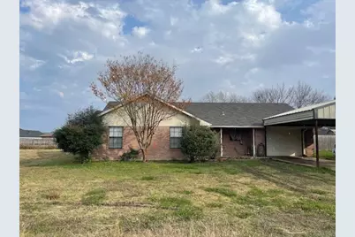 810 N 4th Street, Wills Point, TX 75169 - Photo 1