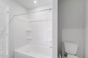 402 Lens St, Eastland, TX 76448 - Photo 29