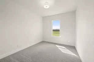 112 Aiden Dr, Waxahachie, TX 75165 - Photo 15