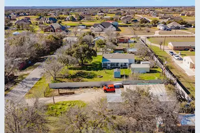 7442 Cottonwood Creek Road, Fort Worth, TX 76135 - Photo 33