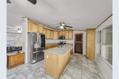 7442 Cottonwood Creek Road, Fort Worth, TX 76135 - Photo 11