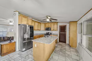 7442 Cottonwood Creek Rd, Fort Worth, TX 76135 - Photo 11