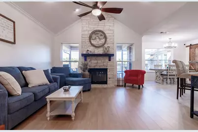 106 Kristy Court, Pottsboro, TX 75076 - Photo 3