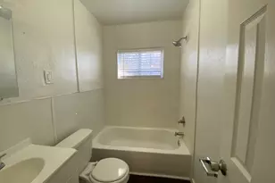 2212 Lea Crest Dr, Dallas, TX 75216 - Photo 15