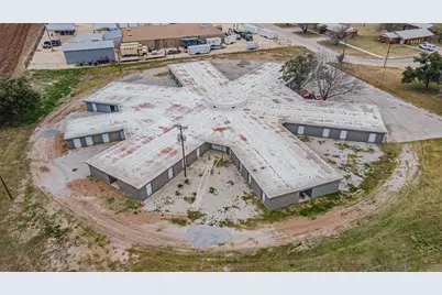 715 Sheehan, Dublin, TX 76446 - Photo 3