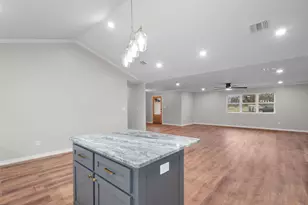 1937 N Dale Ave, Stephenville, TX 76401 - Photo 15