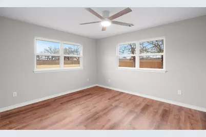 1937 N Dale Avenue, Stephenville, TX 76401 - Photo 23