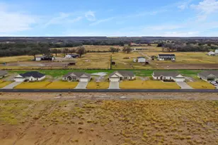 240 Yawney Dr, Lipan, TX 76462 - Photo 29