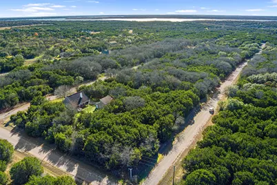 18066 Forrest Drive, Whitney, TX 76692 - Photo 19