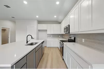 1401 Quail Creek Drive, Cleburne, TX 76033 - Photo 15