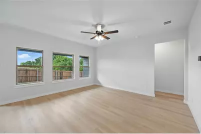 1401 Quail Creek Drive, Cleburne, TX 76033 - Photo 17