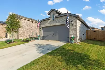 1215 Ginsburg Lane, Princeton, TX 75407 - Photo 1