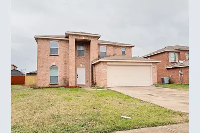 2452 Silverado Trail, Grand Prairie, TX 75052 - Photo 1