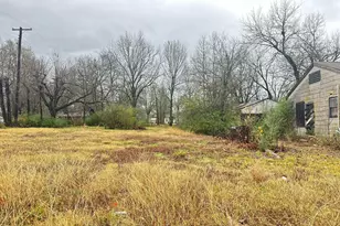 2225 Bonham St, Paris, TX 75460 - Photo 3