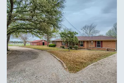 4260 Lasater Road, Balch Springs, TX 75181 - Photo 3