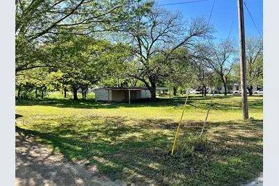 400 Dallas Street, Nocona, TX 76255 - Photo 1