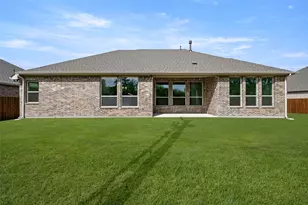 947 Richard Pittmon Dr, DeSoto, TX 75115 - Photo 27