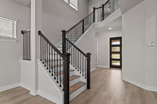 708 Treaty Oak Dr, Lewisville, TX 75056 - Photo 3