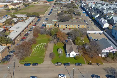 609 E 16th Street, Plano, TX 75074 - Photo 9