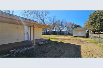 1007 Pleasant Drive, Dallas, TX 75217 - Photo 19