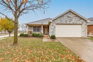 2001 Lake Trail Dr, Heartland, TX 75126 - Photo 3