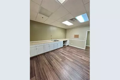 214 E California Street #B, Gainesville, TX 76240 - Photo 9