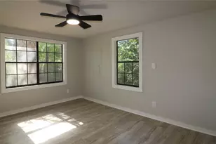 708 Ellington St, Atlanta, TX 75551 - Photo 17