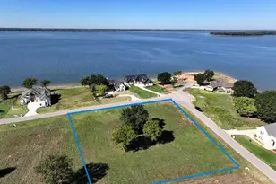551 Shoreline Dr, Mabank, TX 75143 - Photo 1