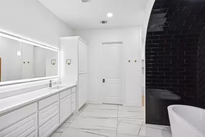 2409 Candlestick Drive, Granbury, TX 76049 - Photo 29