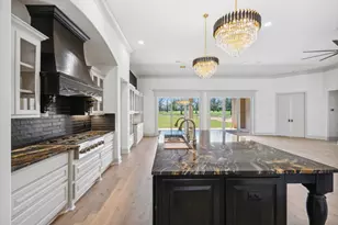 2409 Candlestick Dr, Granbury, TX 76049 - Photo 15