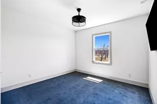 2409 Candlestick Dr, Granbury, TX 76049 - Photo 37