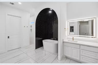 2409 Candlestick Drive, Granbury, TX 76049 - Photo 27