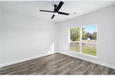 304 Kelcey Court, Trenton, TX 75490 - Photo 7