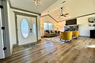 107 Country Club Dr Dr, Nocona, TX 76255 - Photo 7