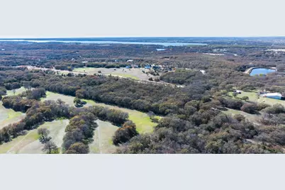 12 Shady Oak Lane, Valley View, TX 76272 - Photo 5