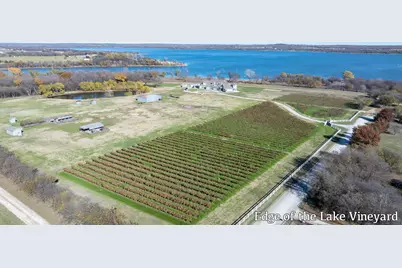 12 Shady Oak Lane, Valley View, TX 76272 - Photo 11