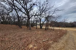 104 Sandy Ln, Nocona, TX 76255 - Photo 17