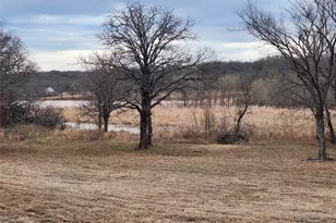 104 Sandy Ln, Nocona, TX 76255 - Photo 9