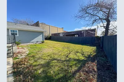 320 W Washington Street, Sherman, TX 75090 - Photo 19